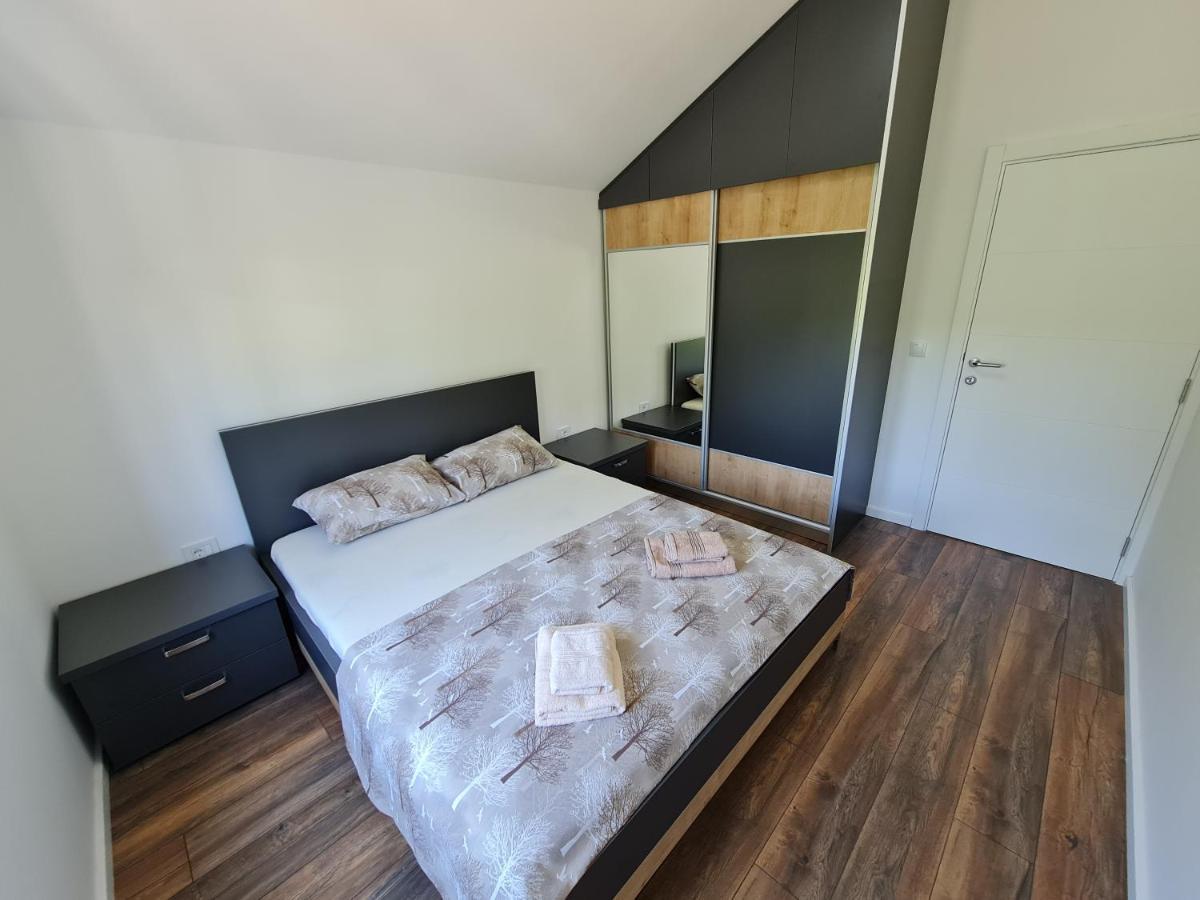 Luxury Penthouse With Panoramic View Apartment Ulcinj Exterior photo